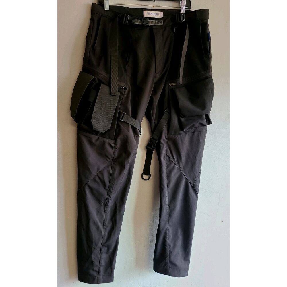 Men's large black Reindee Lusion technical outdoor cargo tactical utility pants
